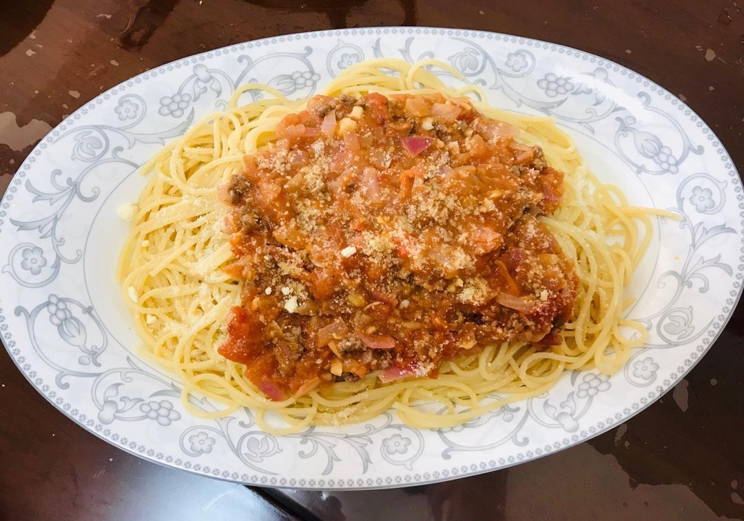 【番茄肉酱意面】