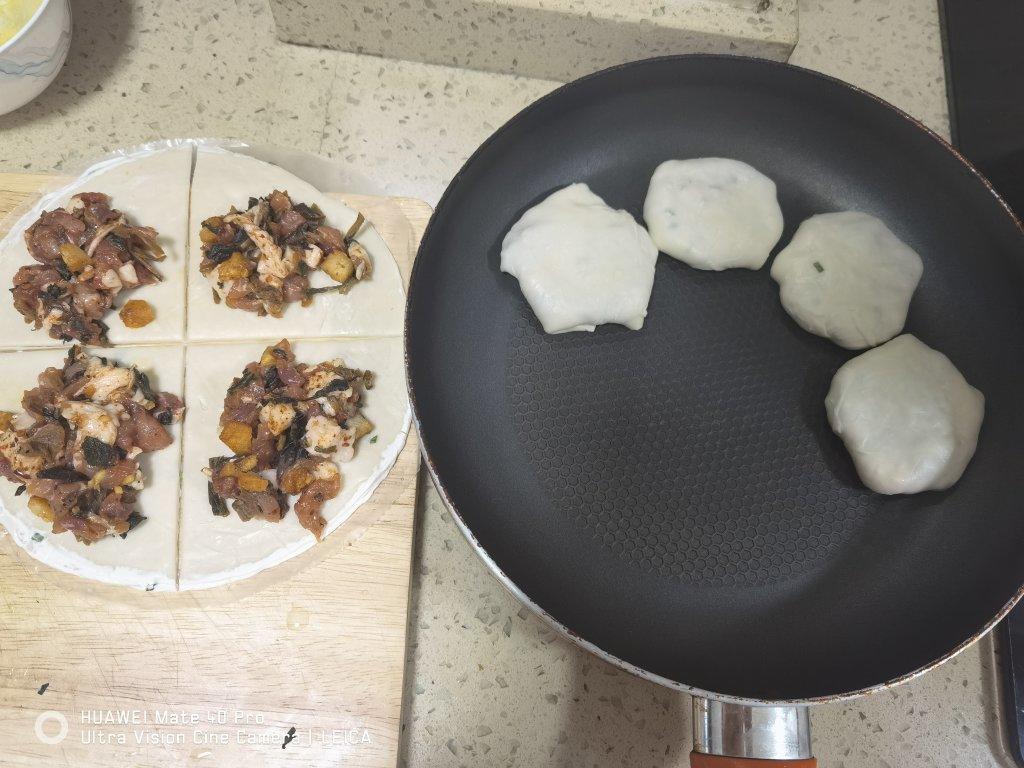 无需揉面～肉嫩多汁青椒肉丝饼❗️超级好吃