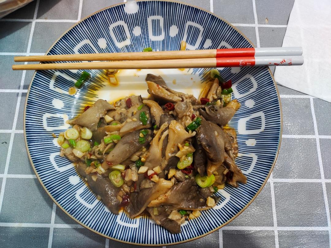 素炒平菇