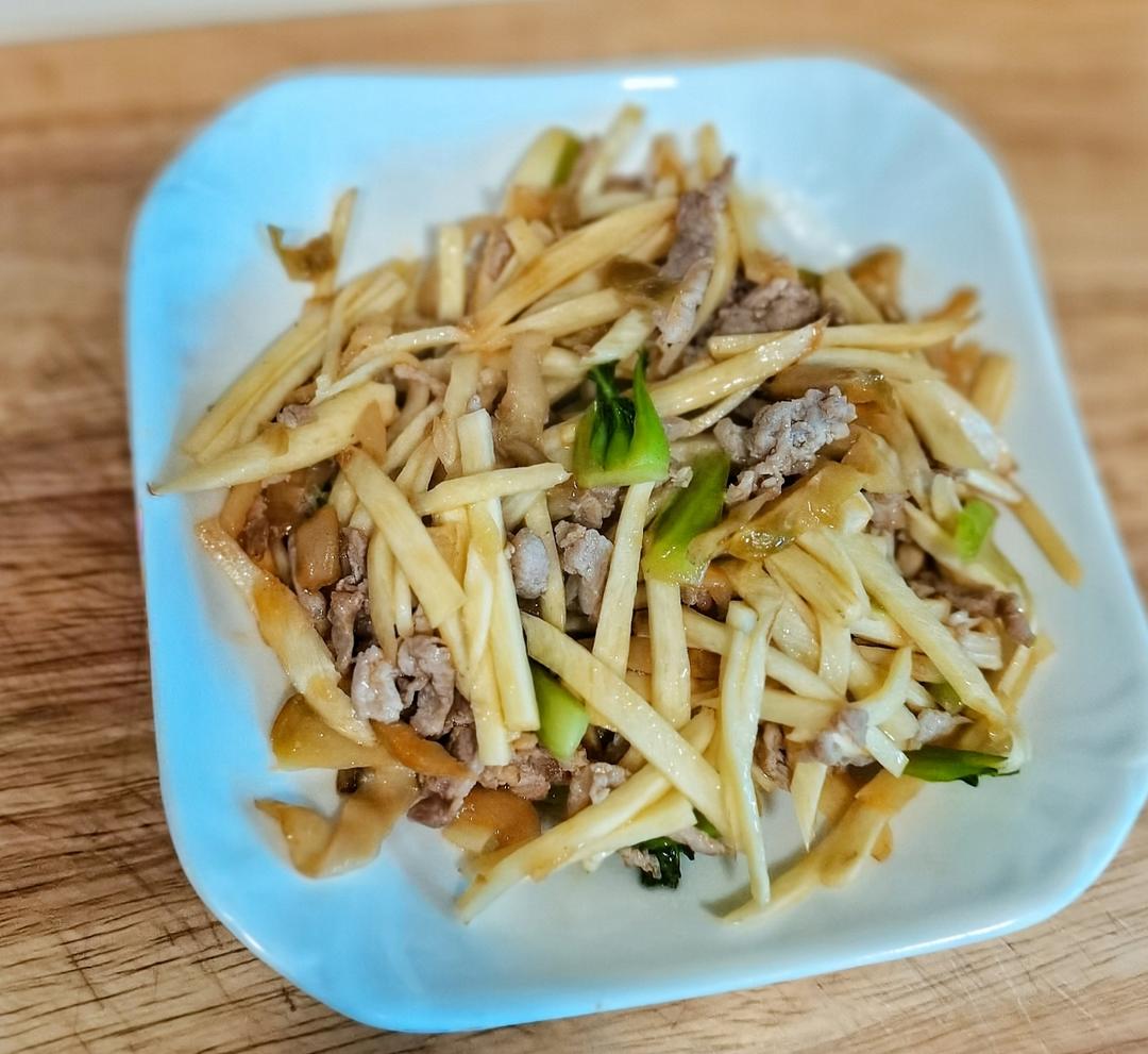 【水中人参】青椒茭白榨菜肉丝