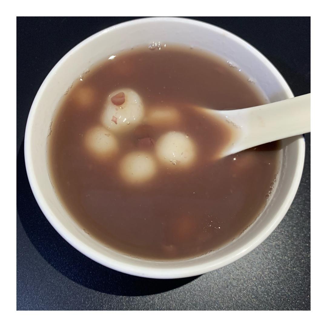 红豆糯米小丸子小汤圆——如何在5分钟内搓好一盘小丸子