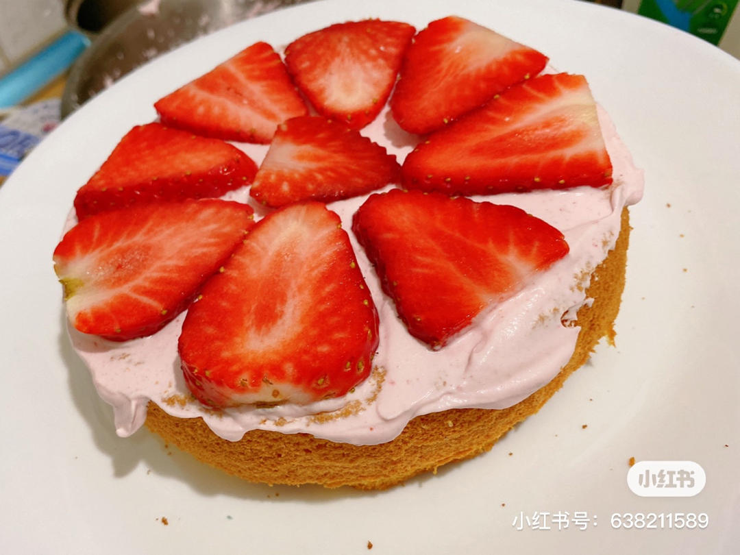 《Tinrry+》超经典的日式草莓奶油蛋糕 2.0版本（6寸配方）
