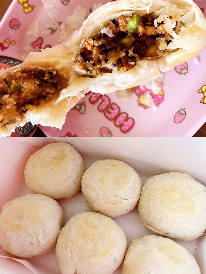 酥皮五仁月饼