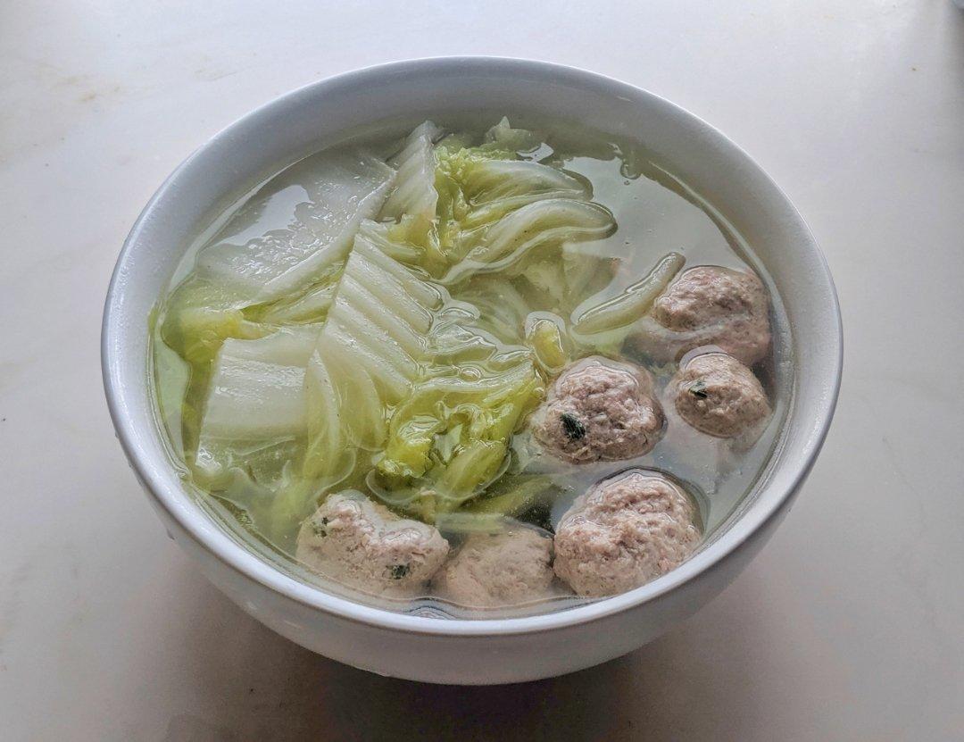 肉丸子白菜汤