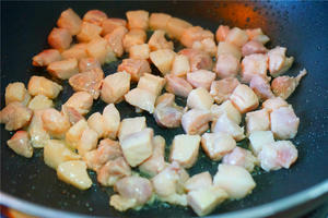 清爽下饭的豌豆小炒肉的做法 步骤5