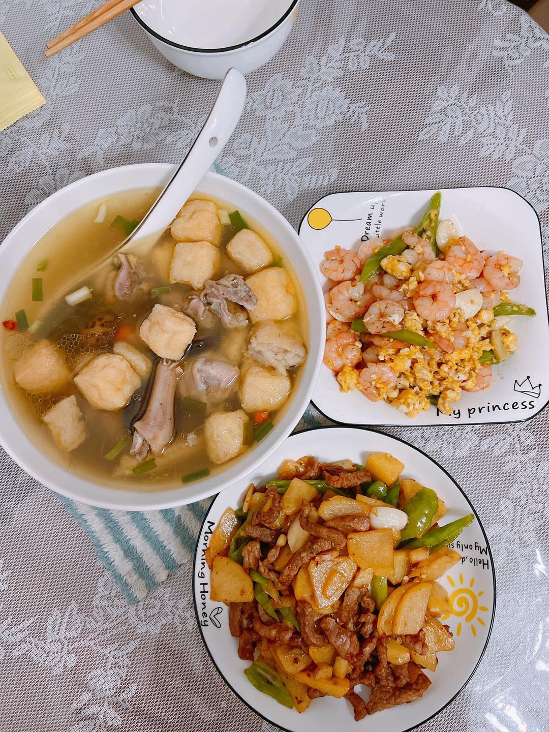 砂锅老母鸡汤，超简单教程～！