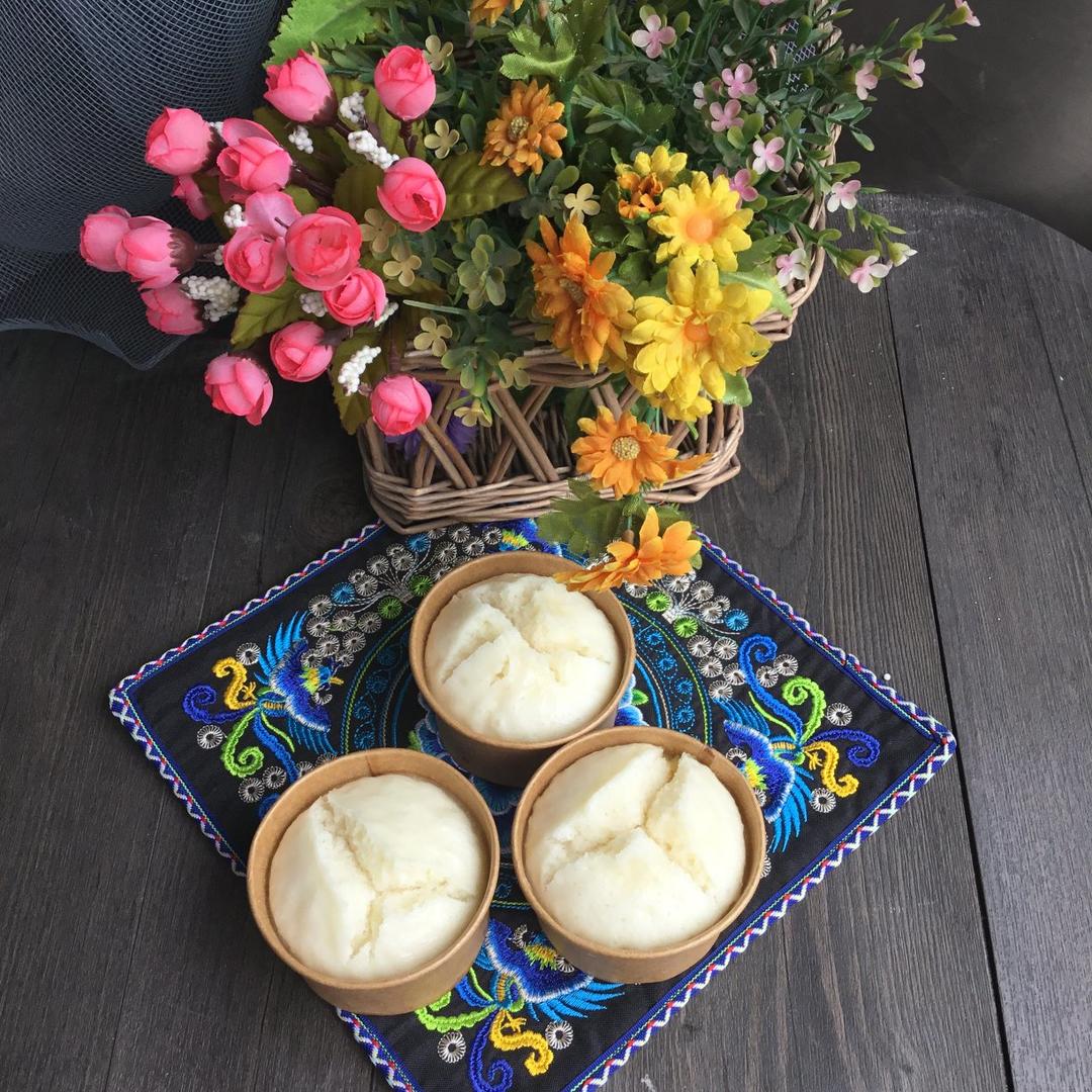 棕榈猫做的奶黄馅棉花包