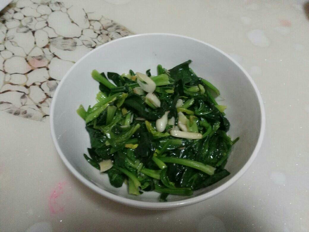 厨师长疑难解答：青菜“炝炒跟清炒”的区别，家庭硬核小技巧