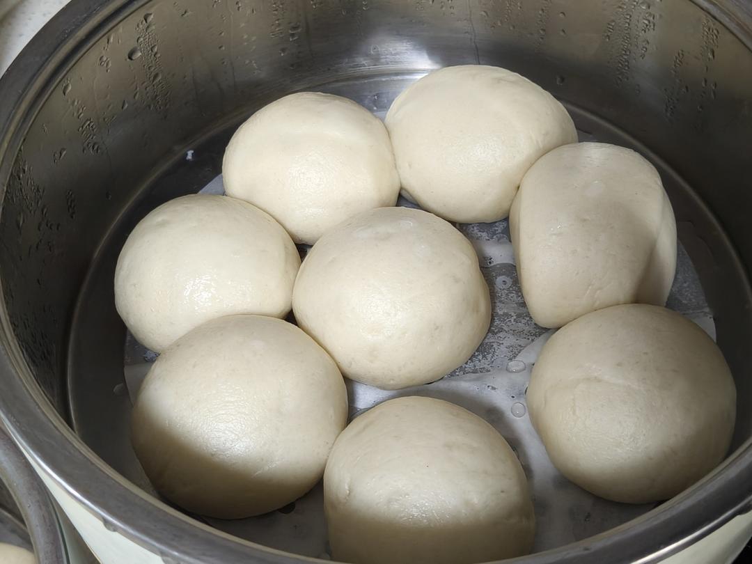新手做馒头也能100%成功——附上非常详细的视频步骤（一次发酵法）