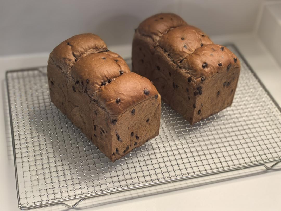 巨~巨好吃的巧克力奶油吐司