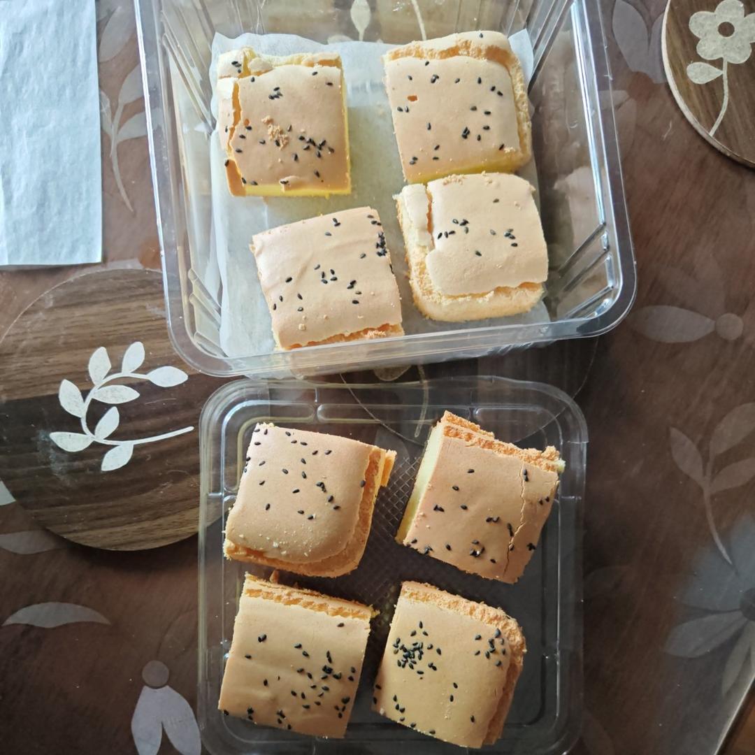 糯米戚风小蛋糕~香香软软糯糯的小蛋糕~