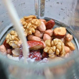 破壁机食谱☀️暖胃早餐汤饮的做法 步骤11
