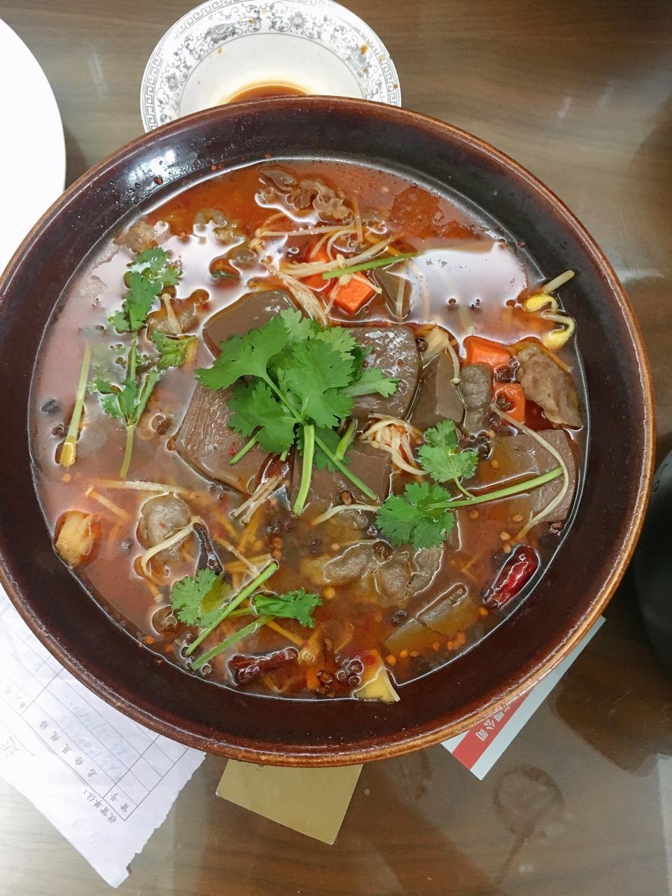 香辣毛血旺