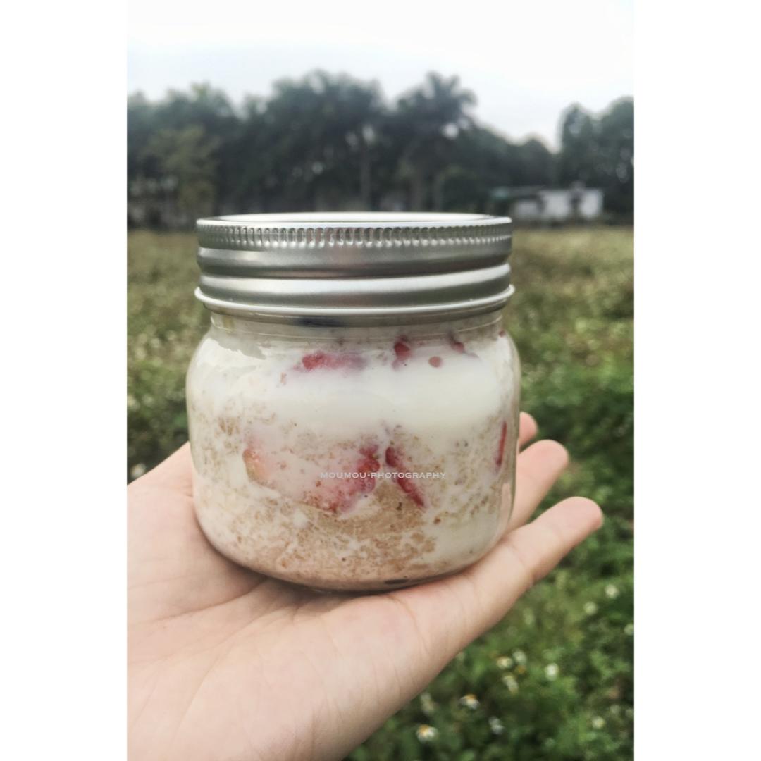 紫薯隔夜燕麦粥