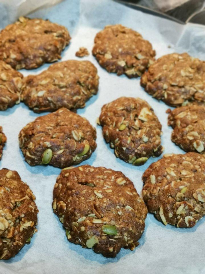 植物油版红糖燕麦饼干（超快手）