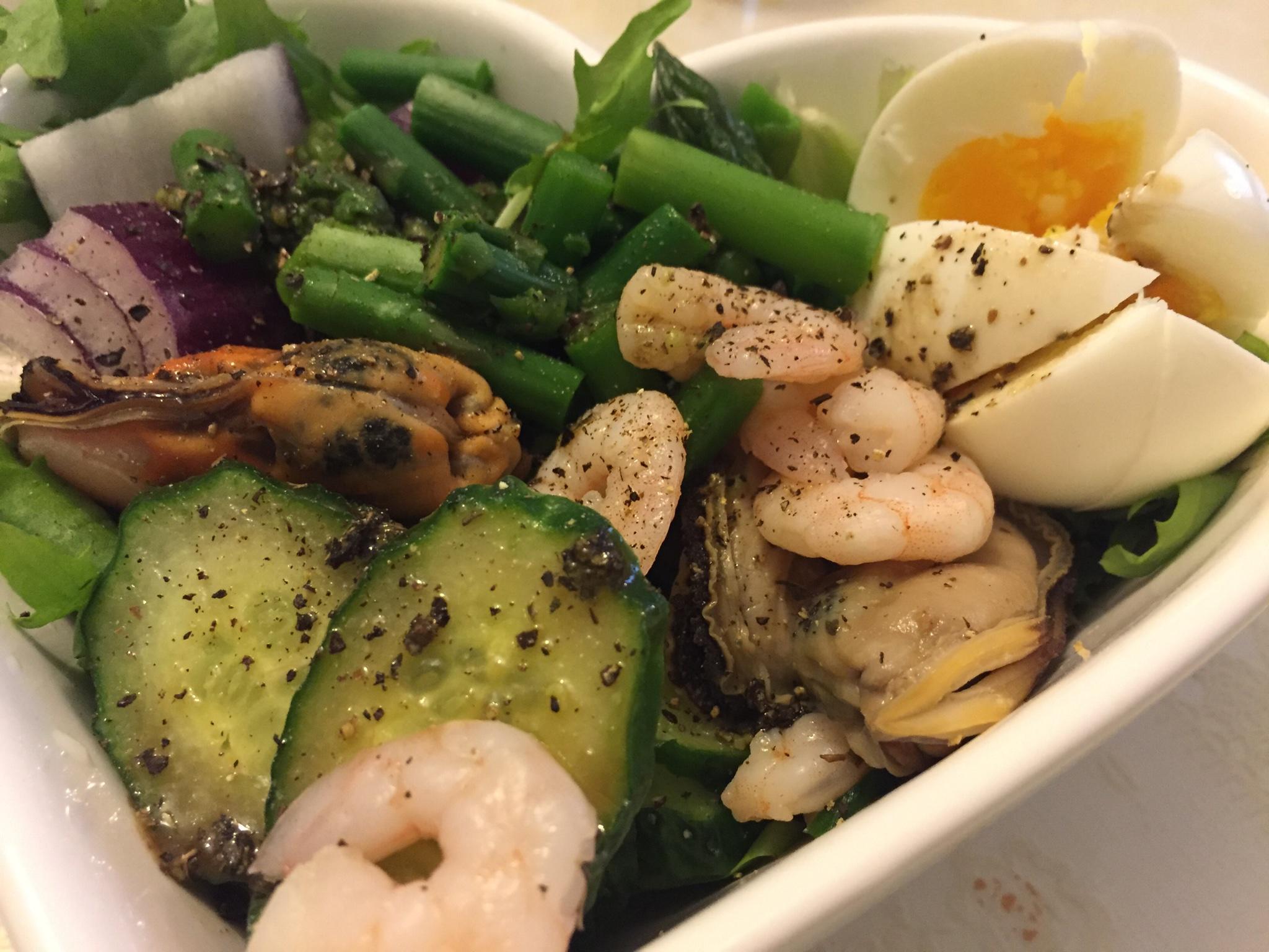 减肥营养海鲜蔬菜西式拌菜的做法