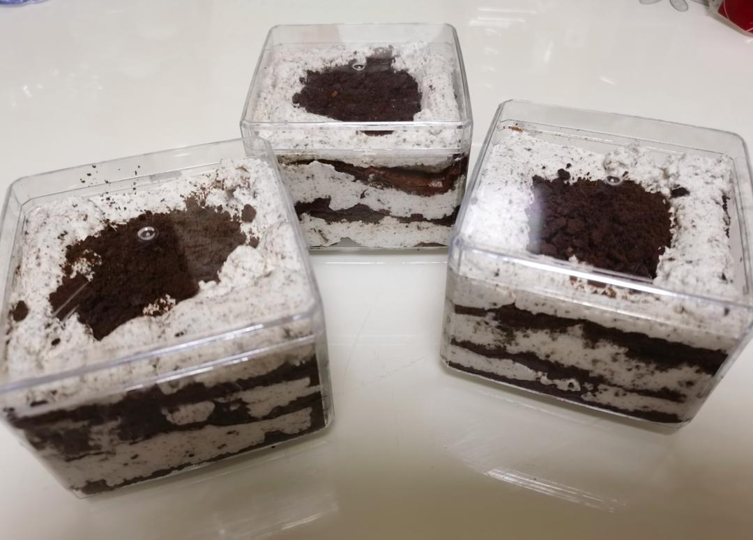 好吃到流泪的奥利奥咸奶油盒子蛋糕