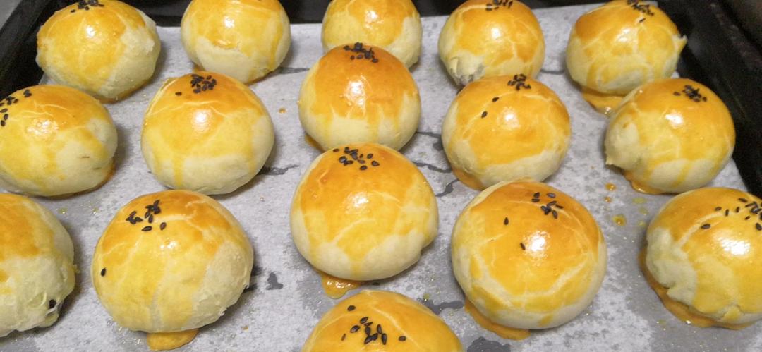 《Tinrry+》蛋黄酥