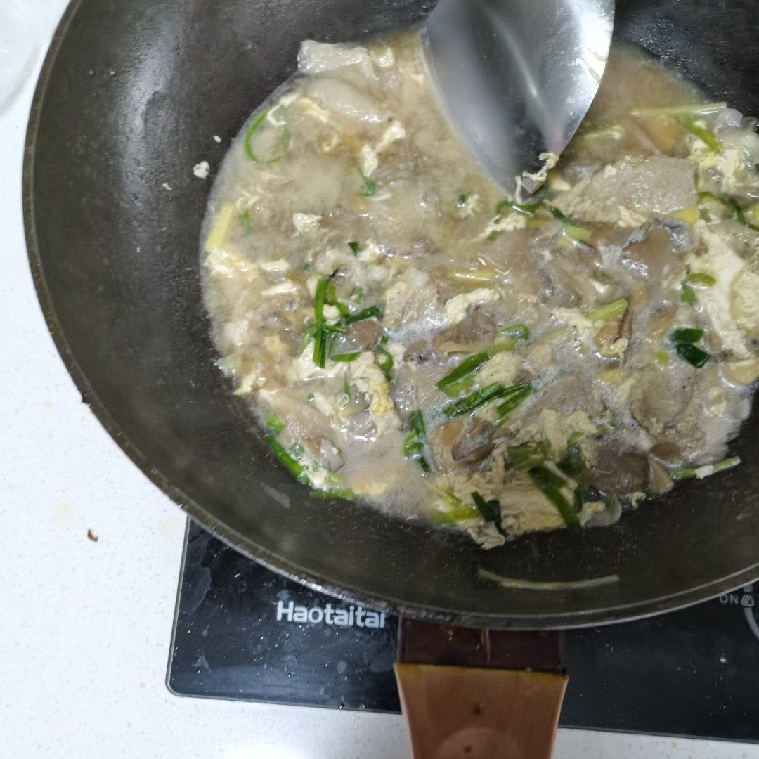 蘑菇鸡蛋汤