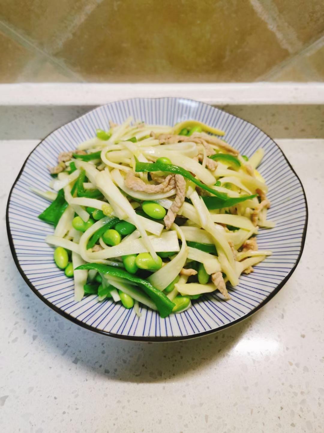 茭白青椒肉丝炒毛豆