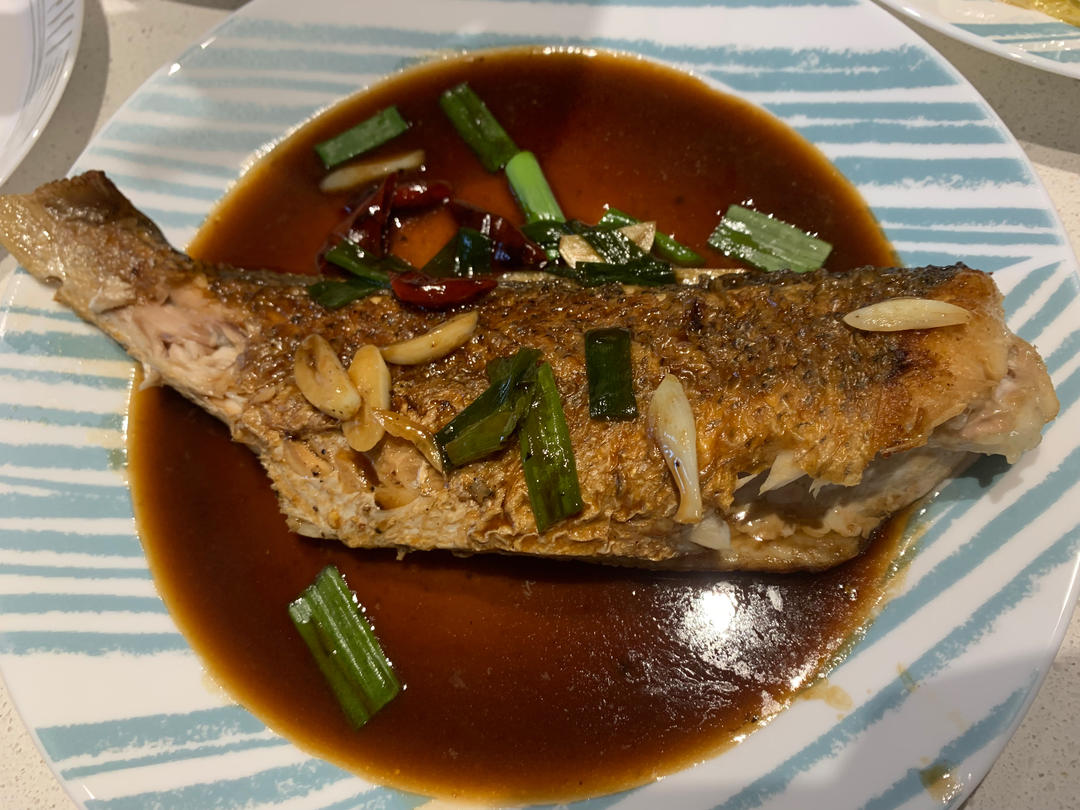 广式口味煎封黄花鱼