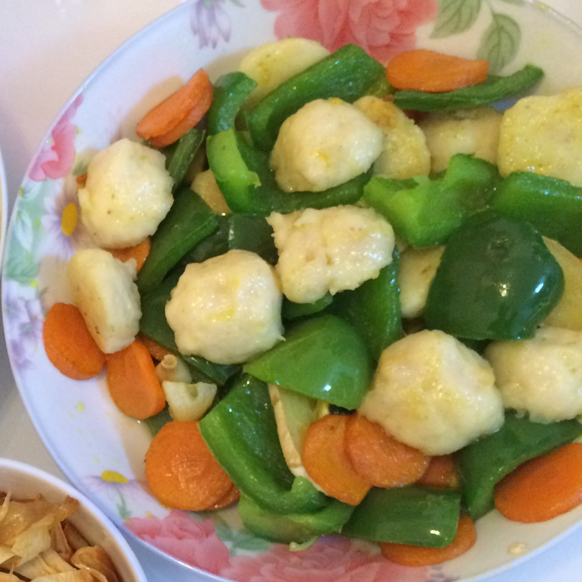 huizhong做的鱼丸炒青椒