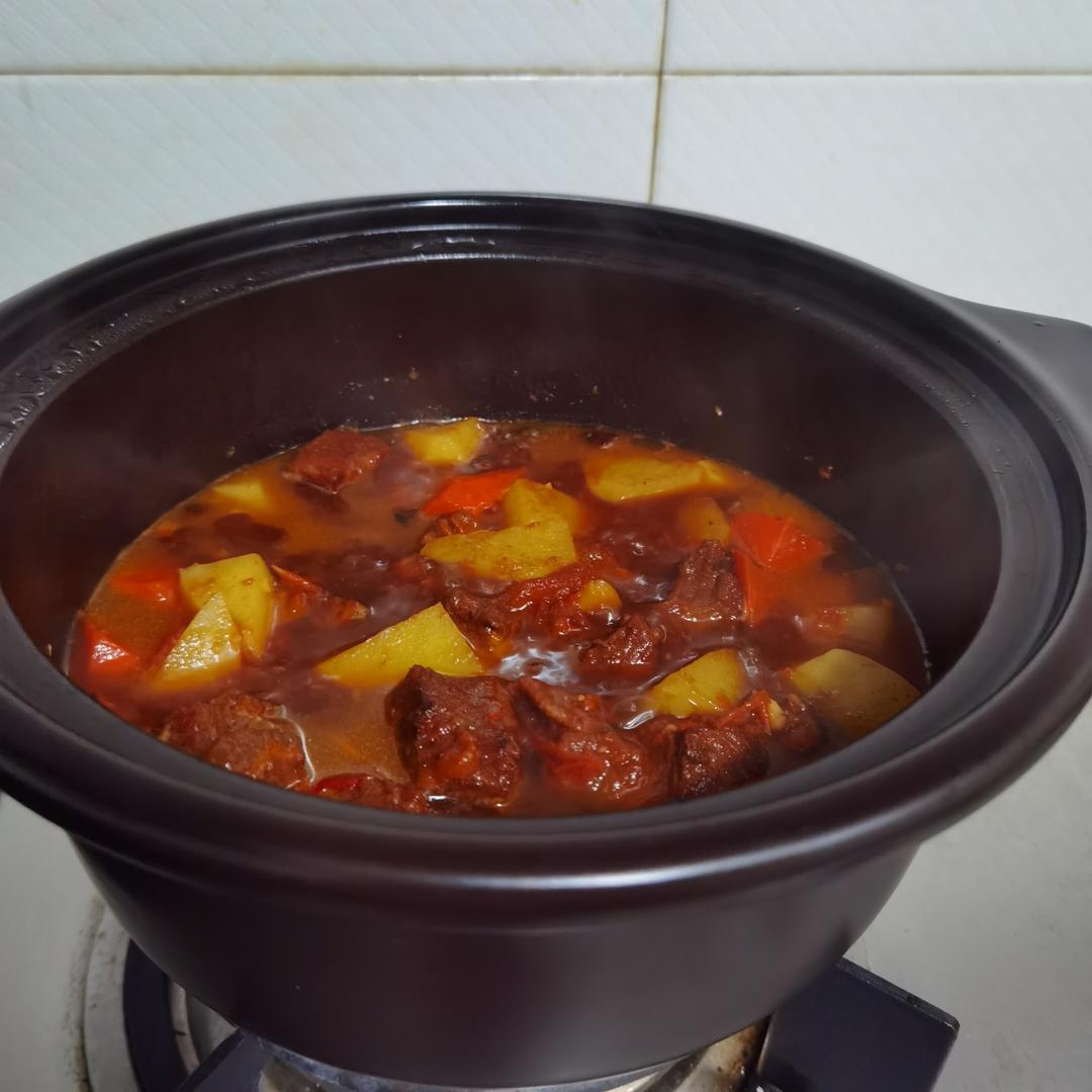 番茄土豆炖牛腩