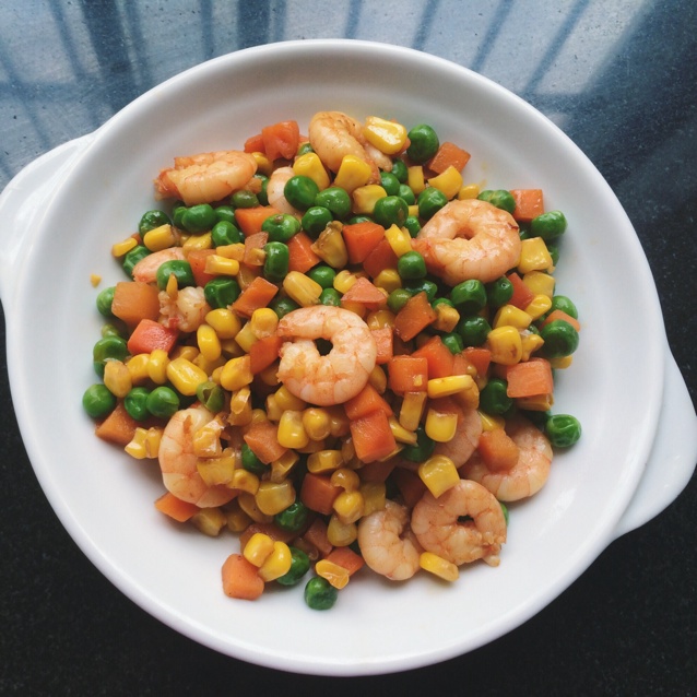 三色炒虾仁