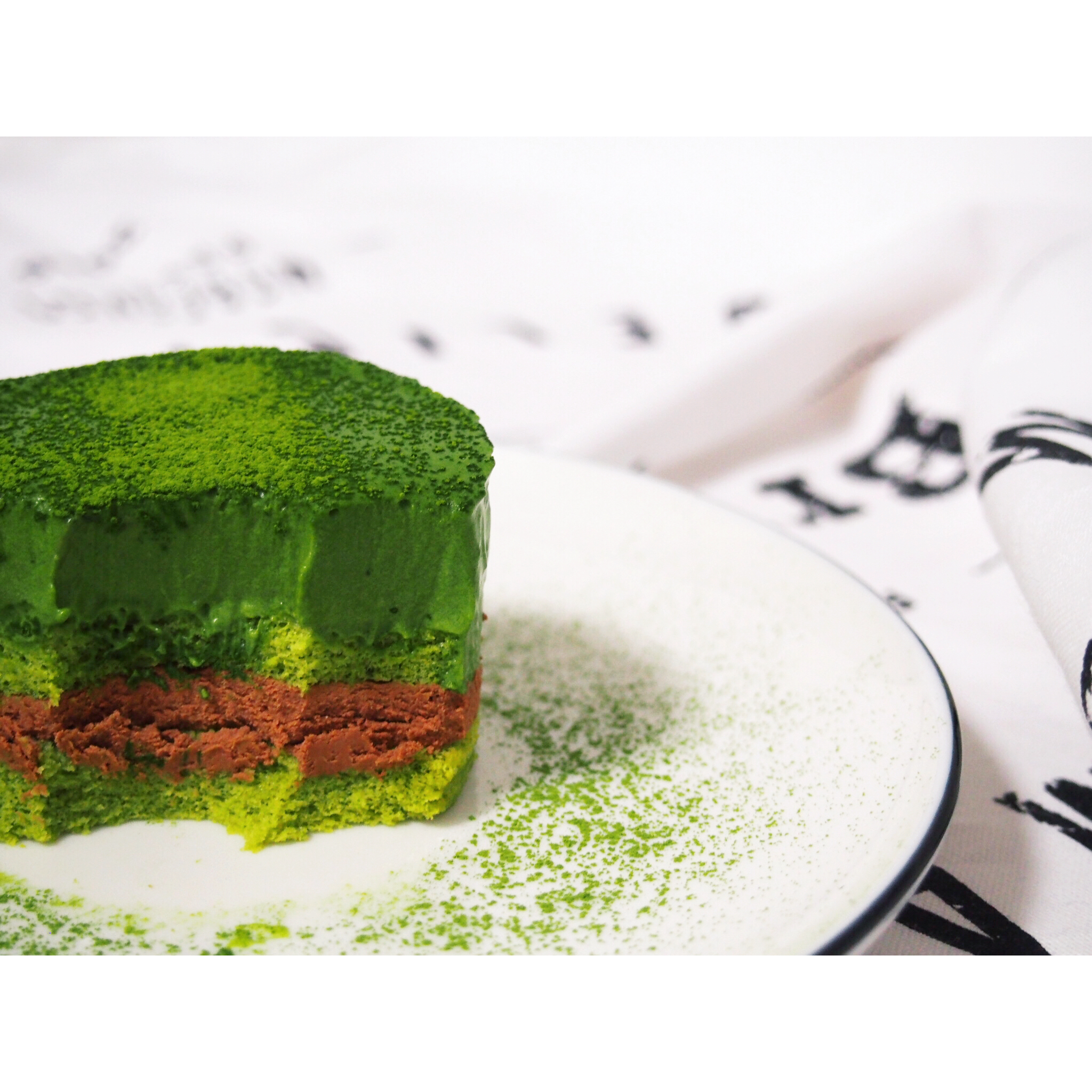 天际Yamanoha—香缇巧克力配抹茶慕斯蛋糕<熊谷裕子>