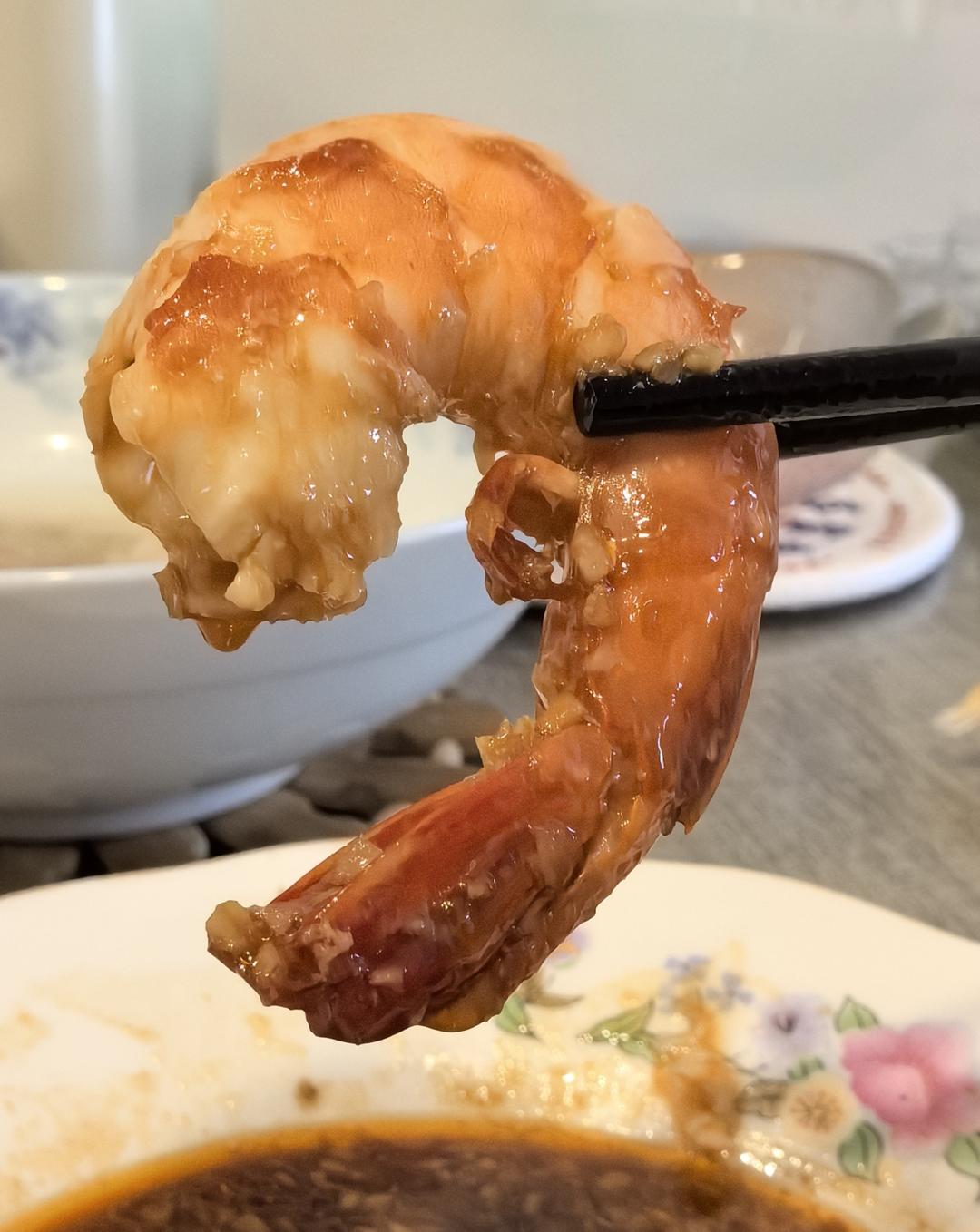 蒜蓉油焖大虾