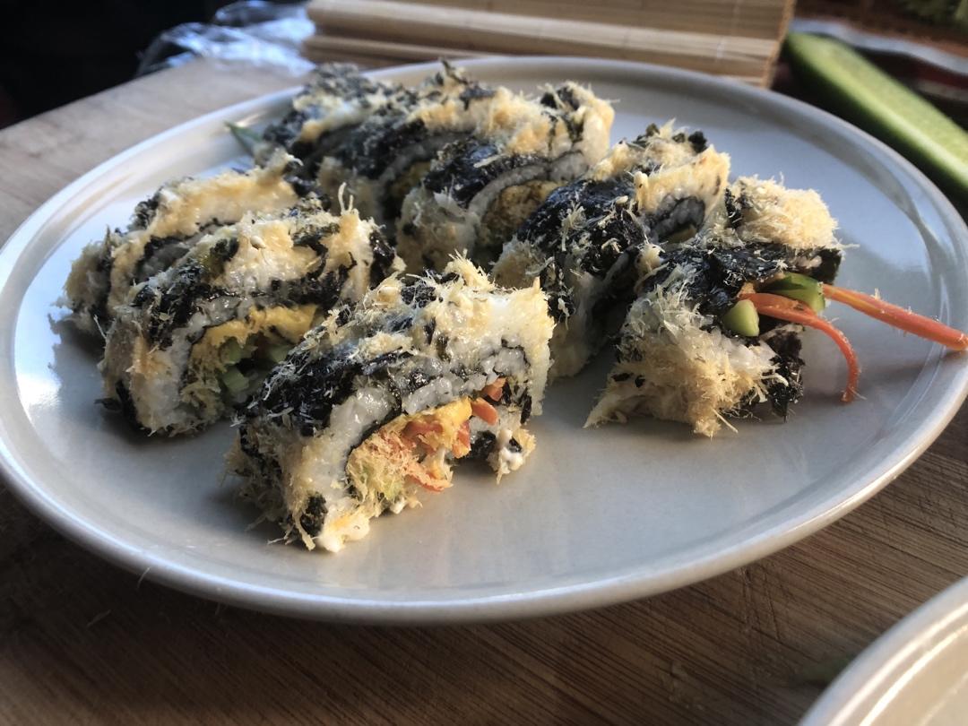 黄金肉松寿司
