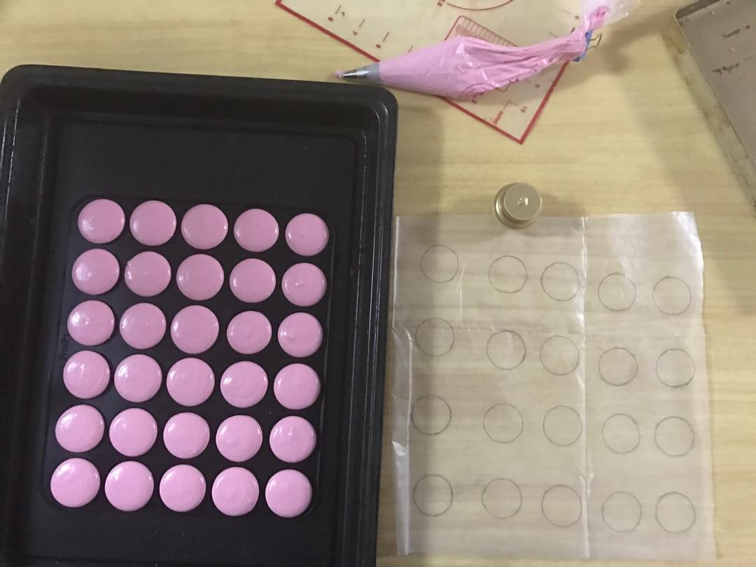 马卡龙（法式蛋白霜）