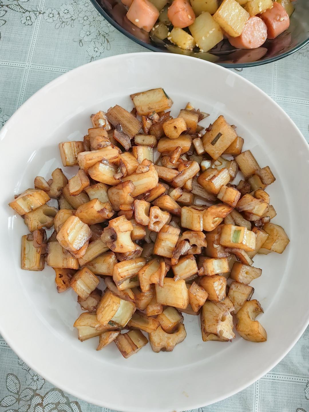 Joyclad｜隔三差五就想念的家常小炒藕丁