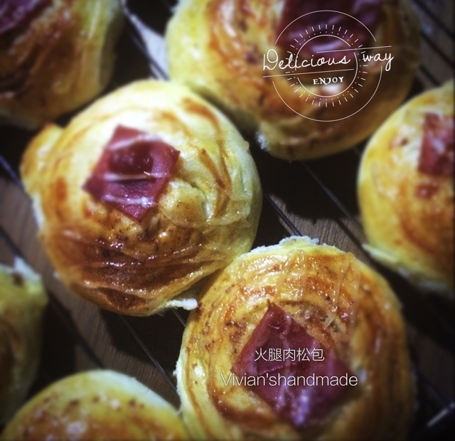 肉松火腿面包