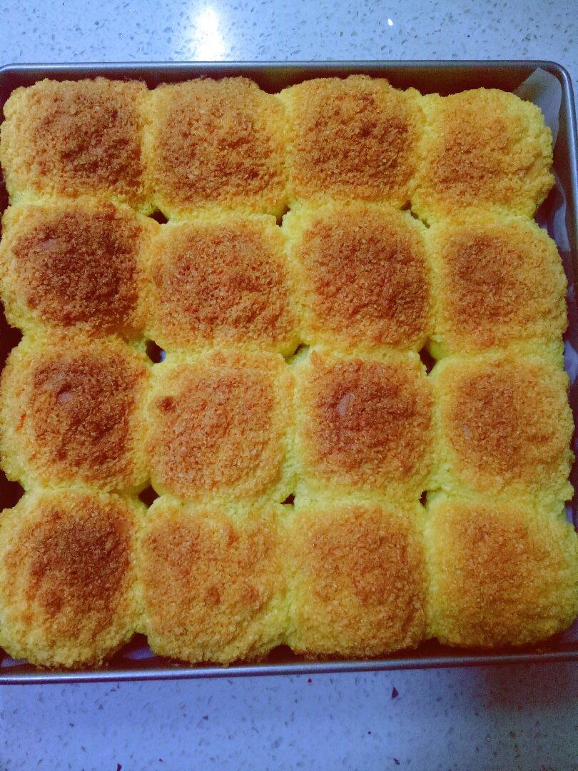 椰蓉餐包（一次发酵，玉米油版，或黄油）