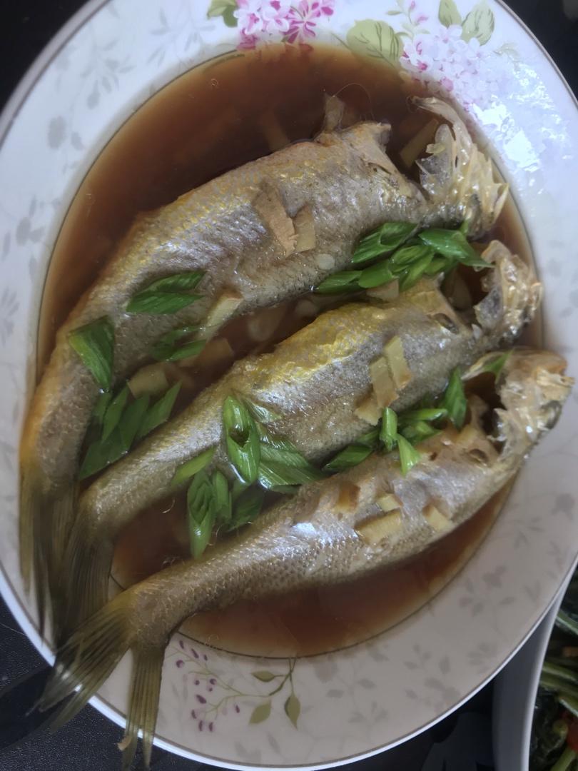 清蒸小黄鱼