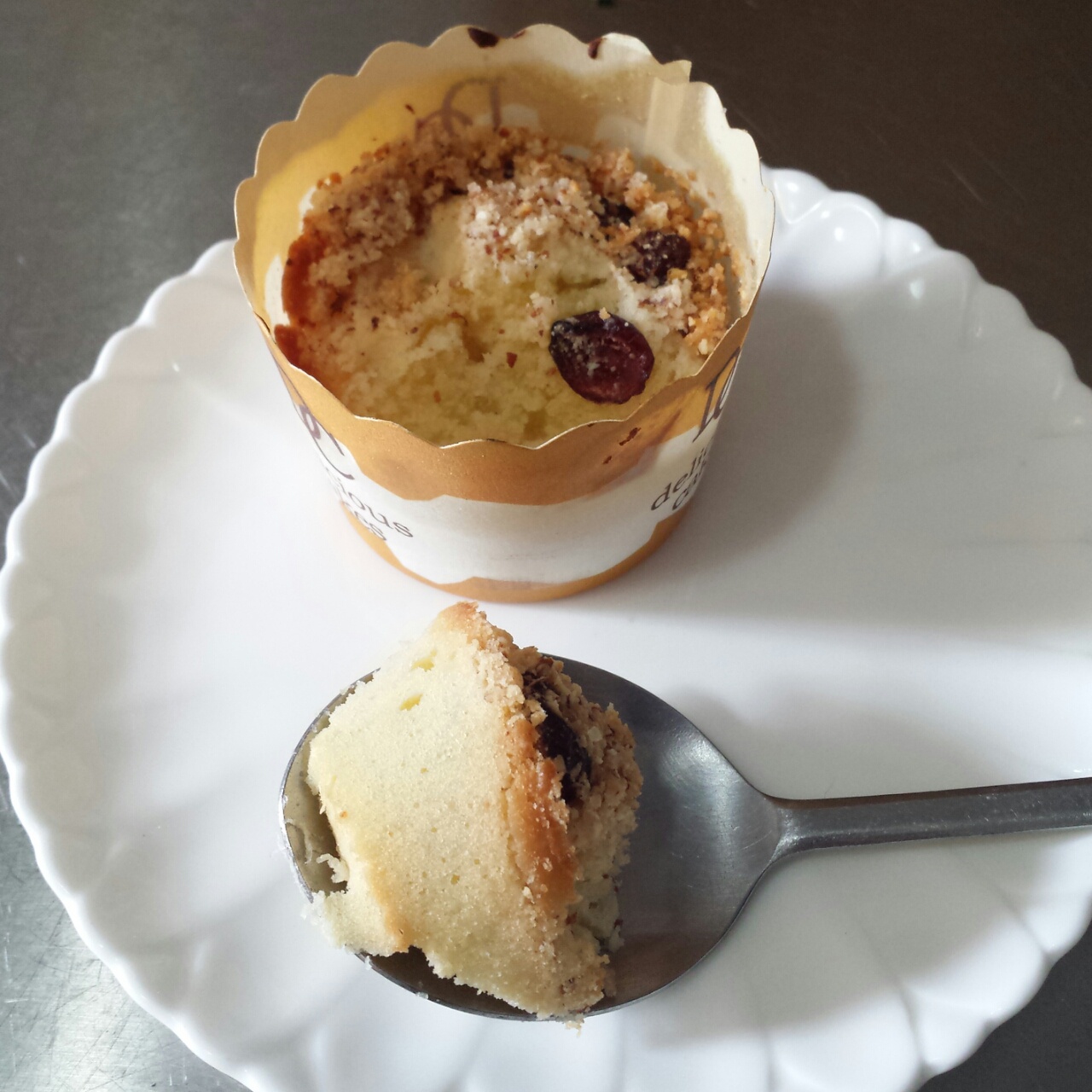 樱桃杏仁酥纸杯蛋糕 Cherry Cupcakes