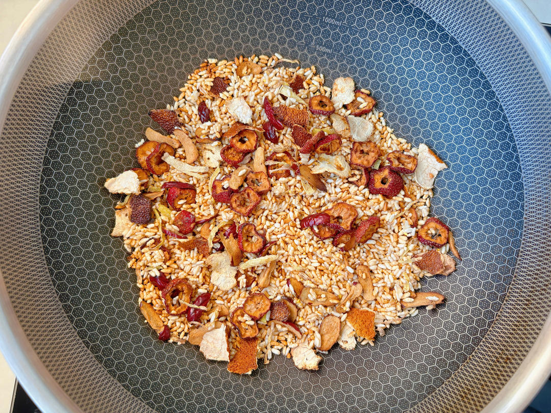 【陈皮红枣姜米茶】