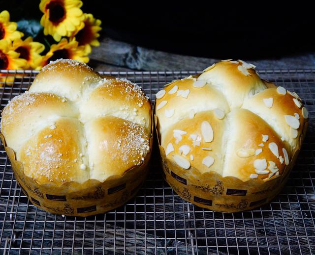 好吃到爆的黑米奶香面包的做法