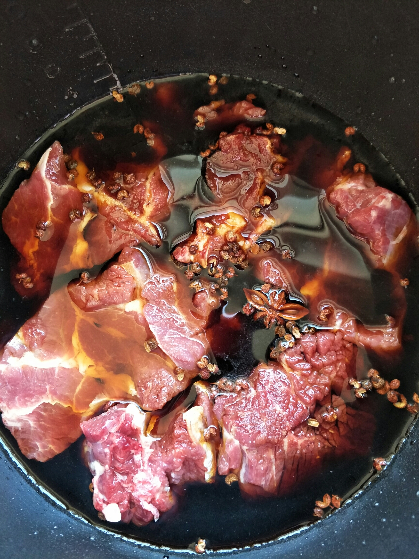 超简单高压锅版卤牛肉的做法