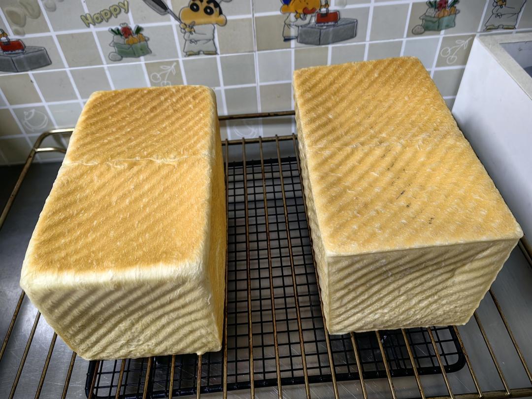 烫种鲜奶吐司