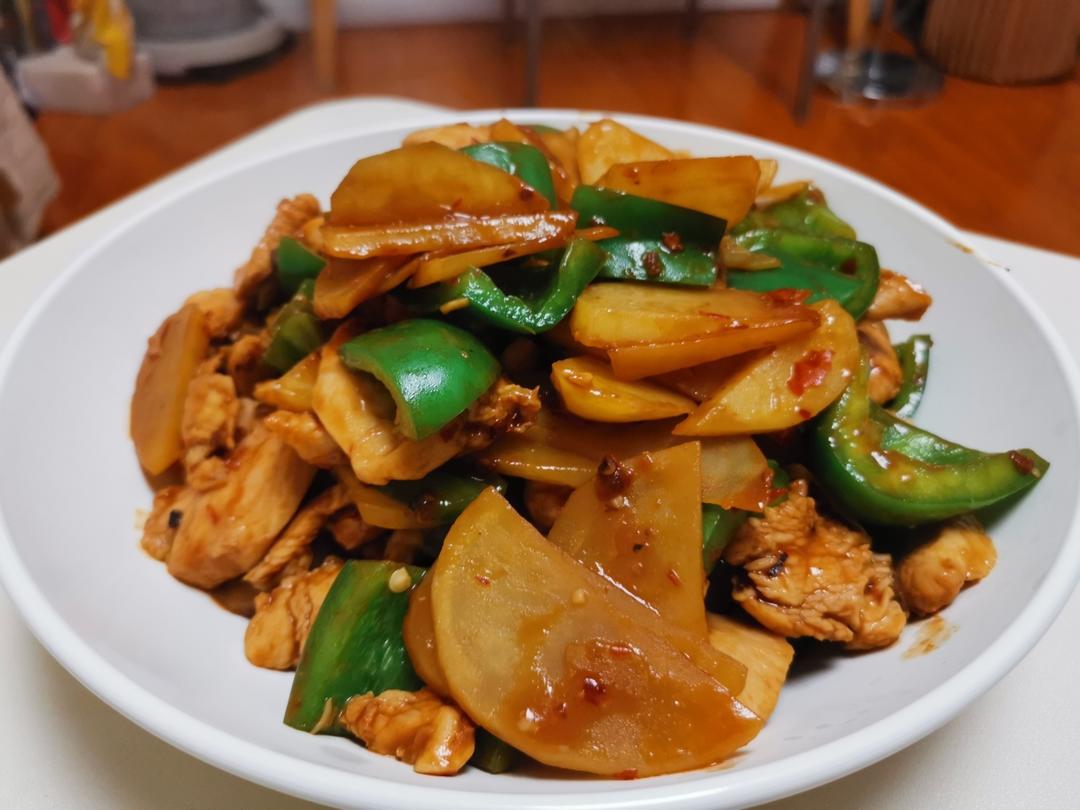 青椒土豆鸡胸肉