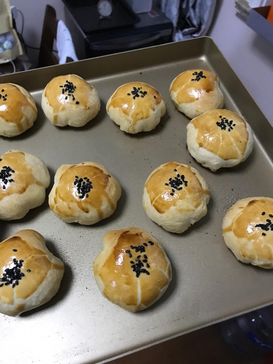 泳式鲜肉榨菜月饼