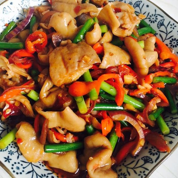 apple贡做的酱爆肥肠