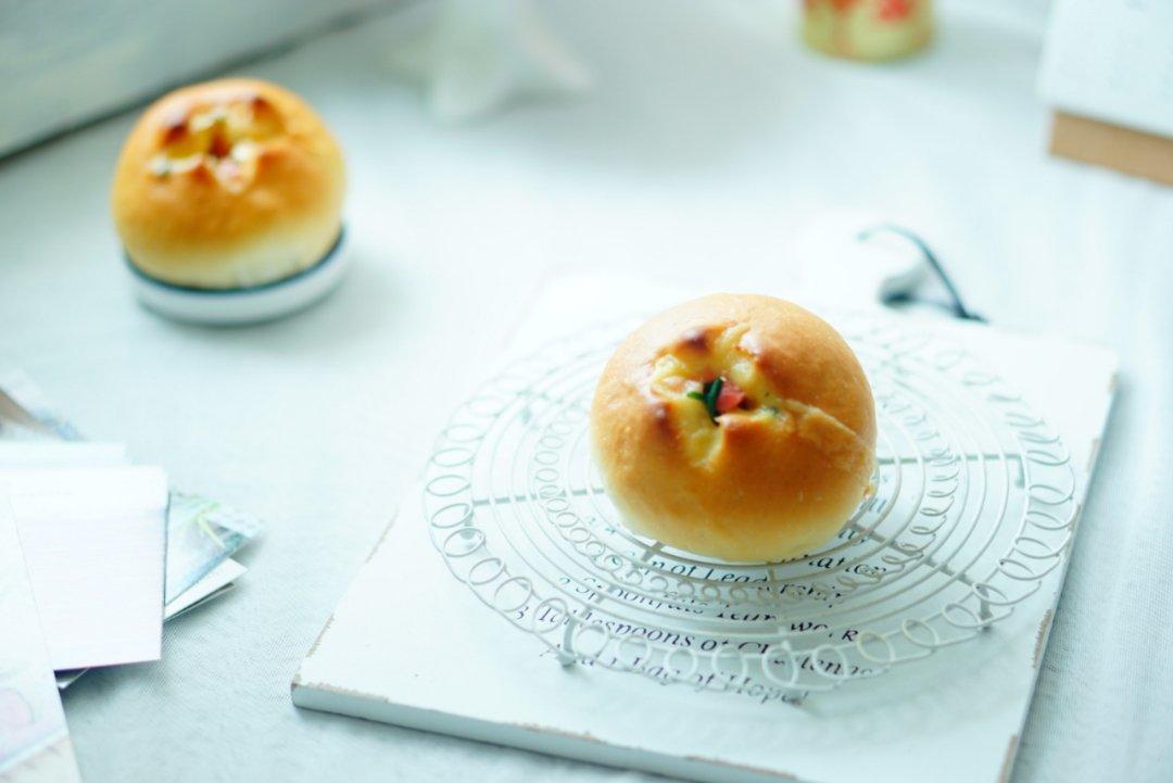 火腿肠玉米粒芝士面包