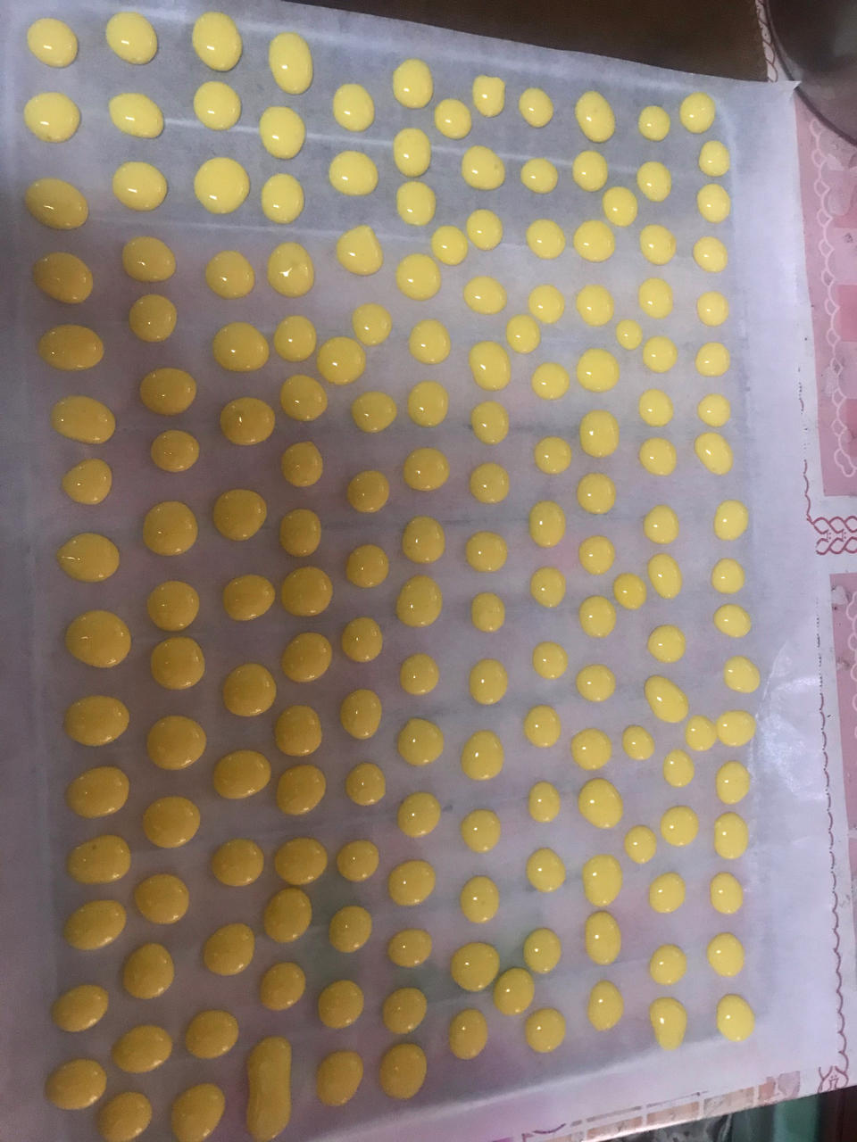 入口即化、简单易做的6个月以上宝宝都可以吃的健康小零食-蛋黄溶豆