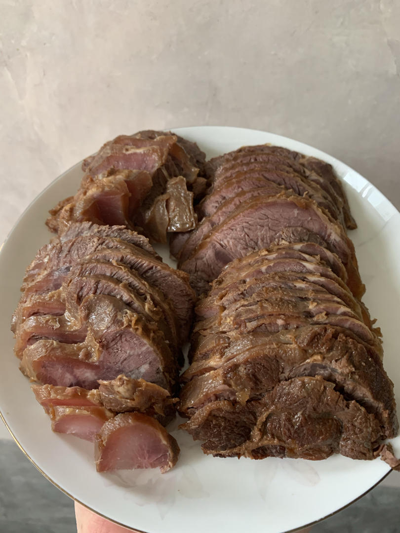 卤牛肉