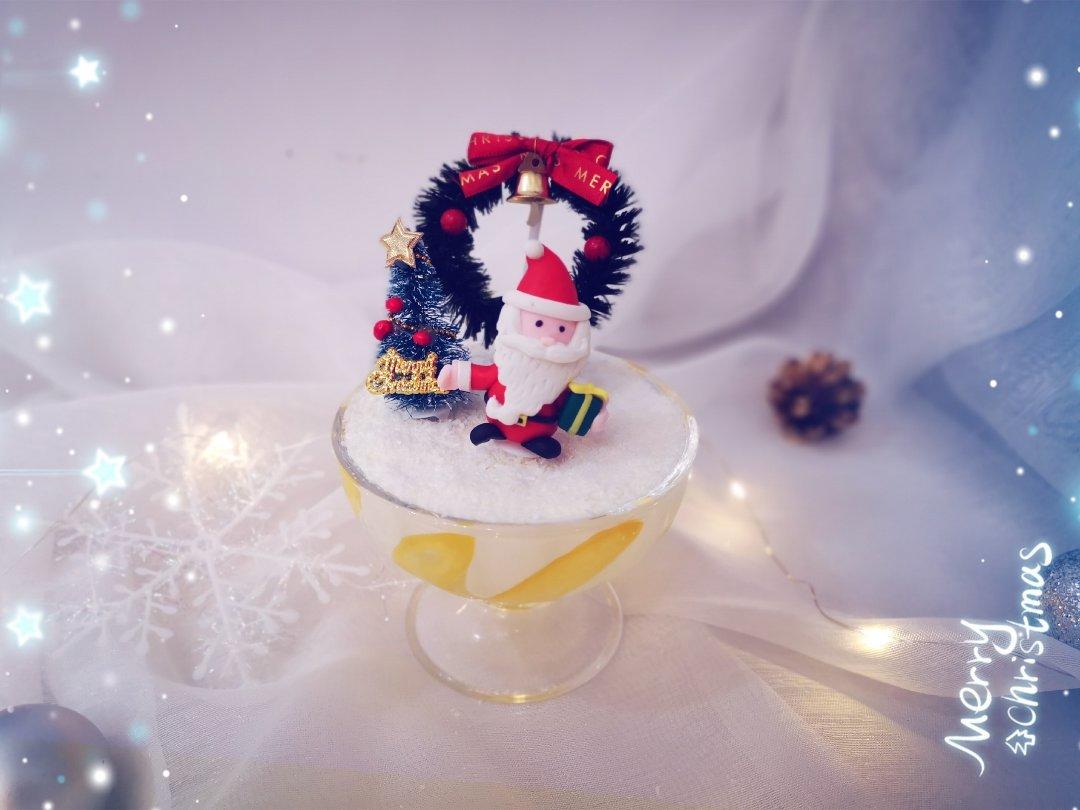 圣诞水晶球慕斯蛋糕