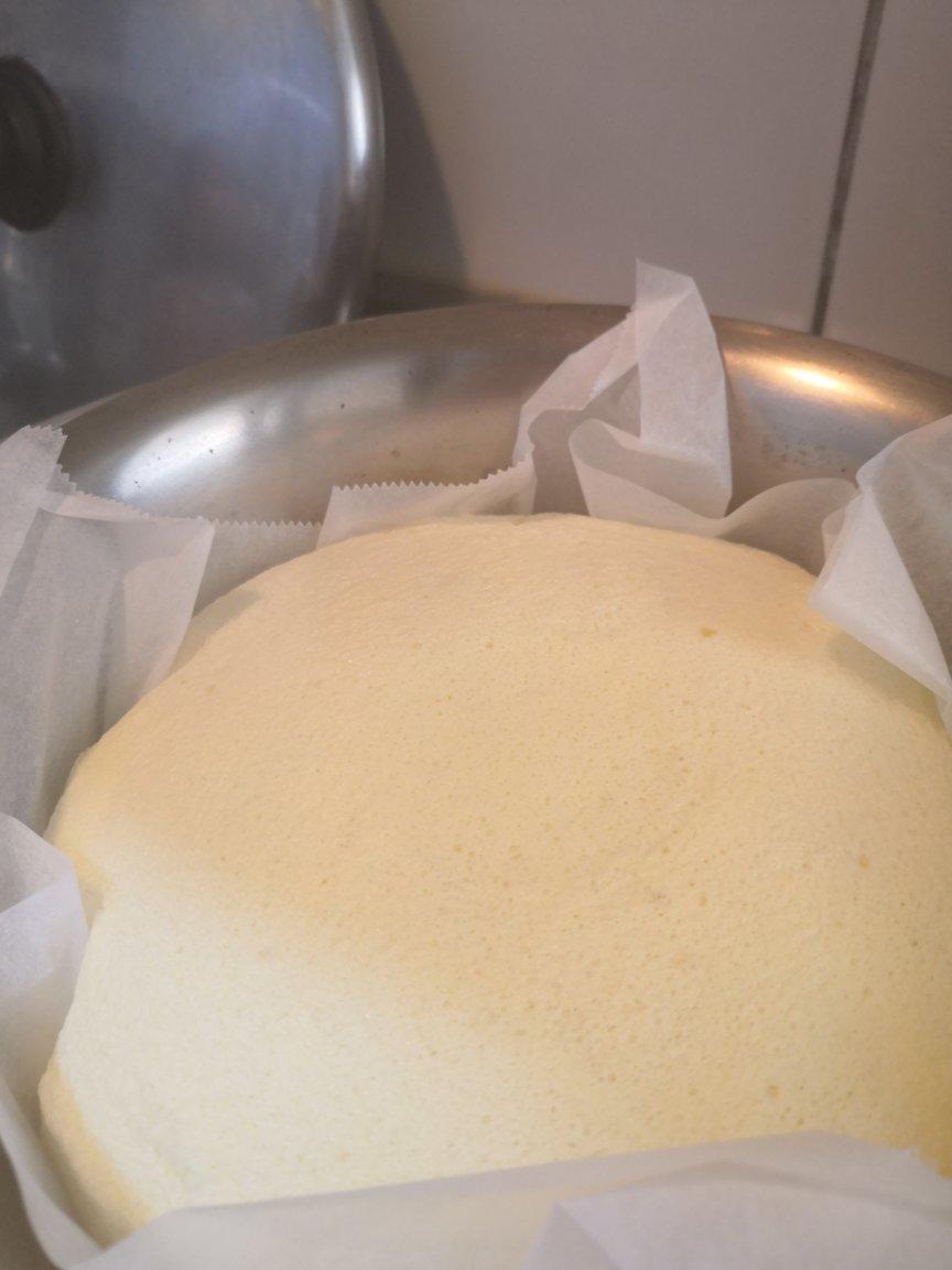 6寸戚风蒸蛋糕（好吃不上火，秒杀电饭锅蛋糕）