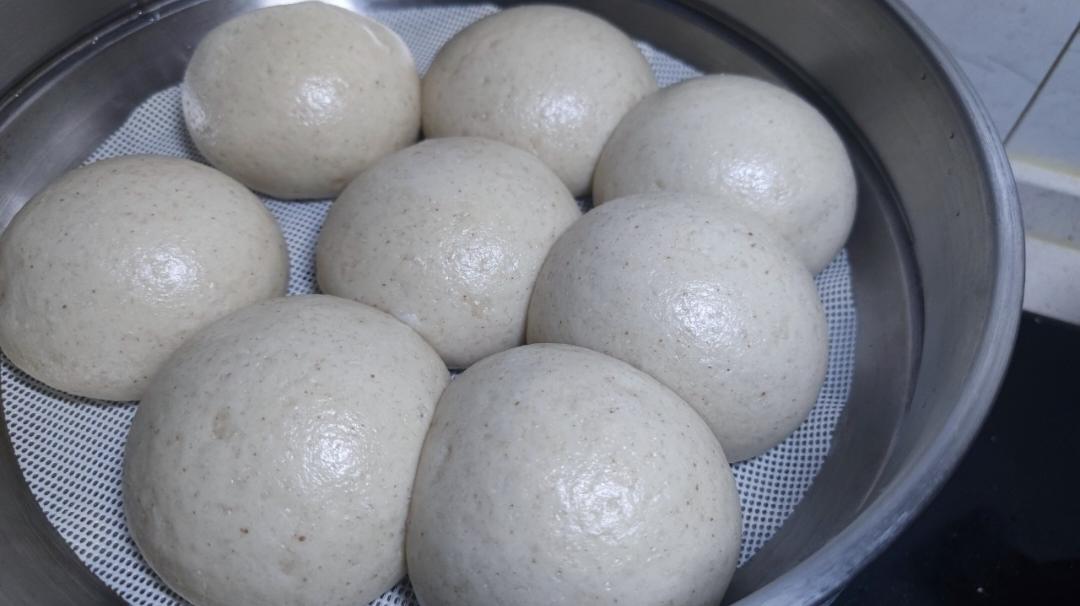 一次醒发，又喧又软，荞麦馒头……